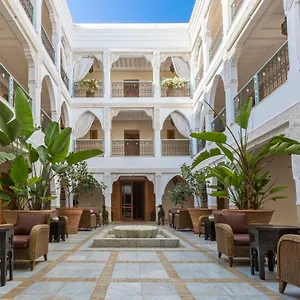 Le Blanche Hotel